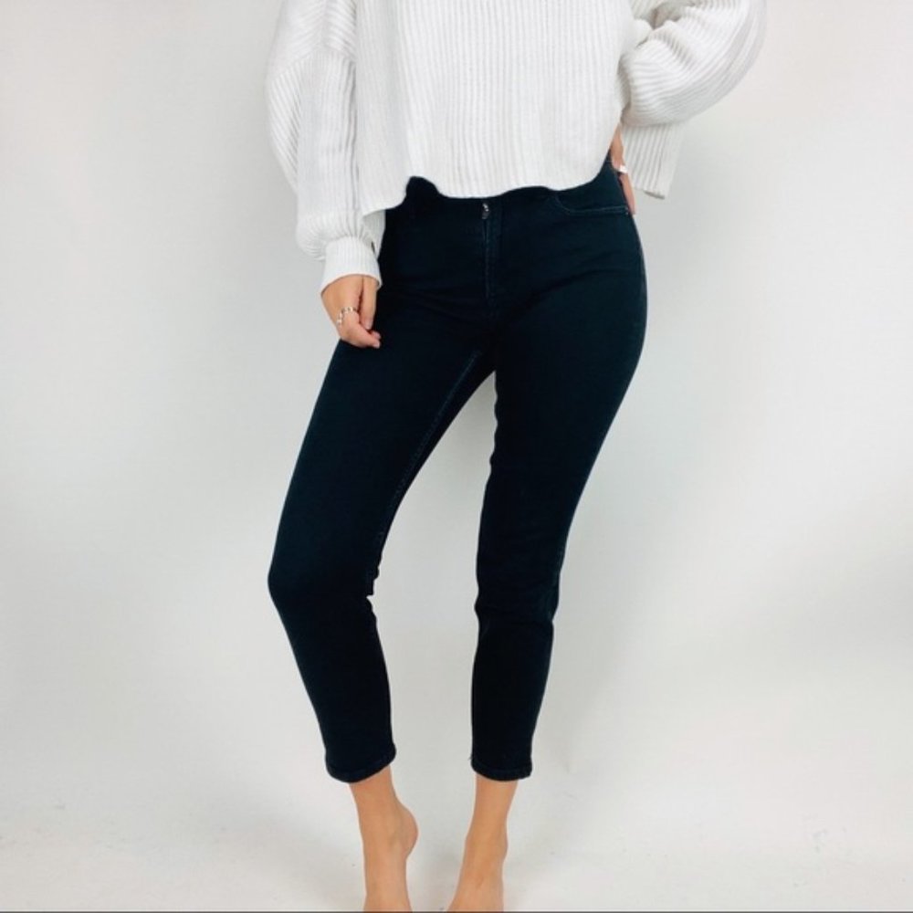 Everlane black high waisted ankle jeans